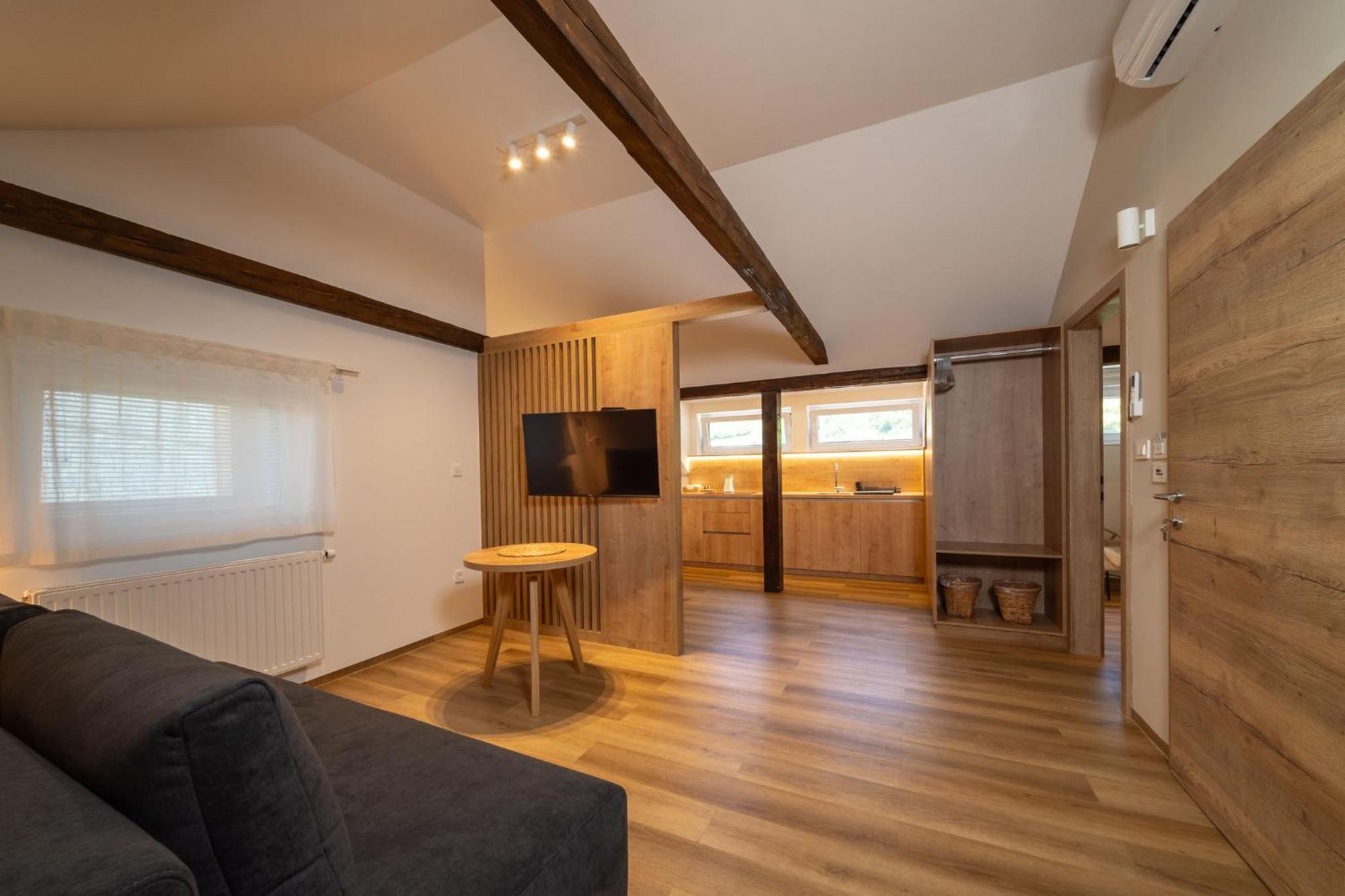 Apartments Triglav Mojstrana Εξωτερικό φωτογραφία
